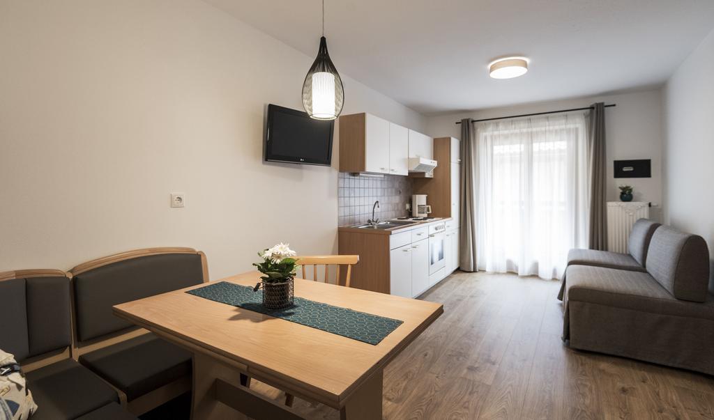 Garni Gruenau Hotel San Martino di Castrozza Eksteriør billede